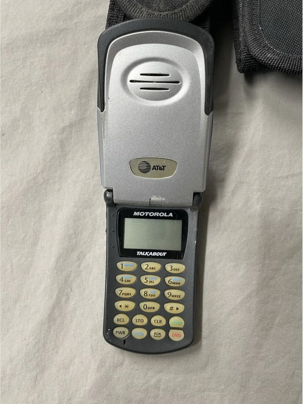 TURNS ON Motorola Talkabout T8097 - Blue and Silver ( AT&T ) Very Rare TDMA